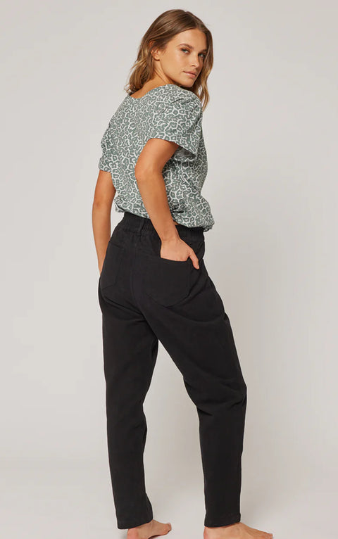 CARTEL AND WILLOW Sarah Pant Washed Black