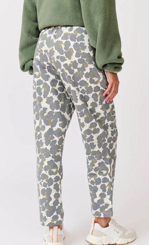 CARTEL AND WILLOW Grace Pant Khaki Leopard