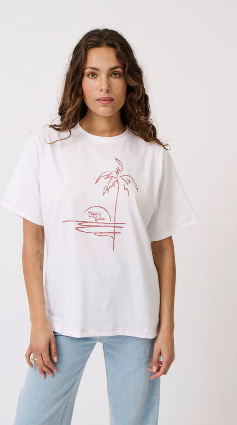 CARTEL AND WILLOW Sophie Tee Holiday Graphic