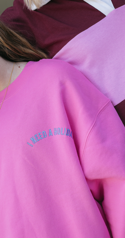 FEATHER AND NOISE Holiday Logo Crew Pink