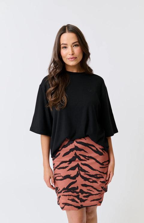 CARTEL AND WILLOW Solana Tee Black